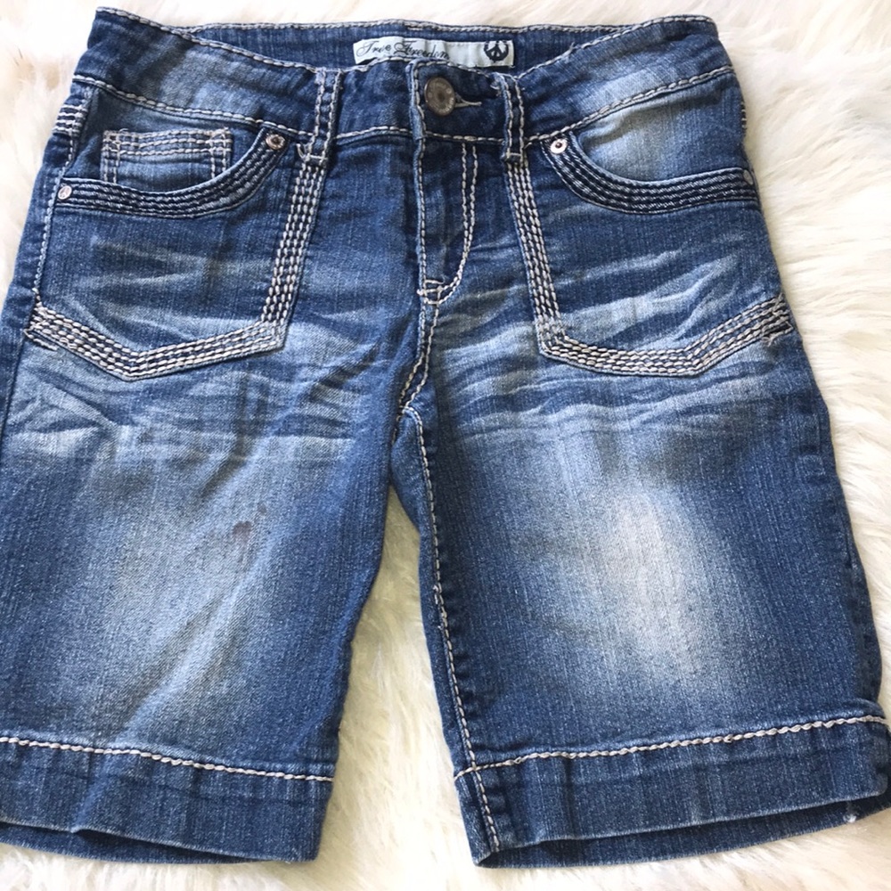 Jean Bermuda shorts